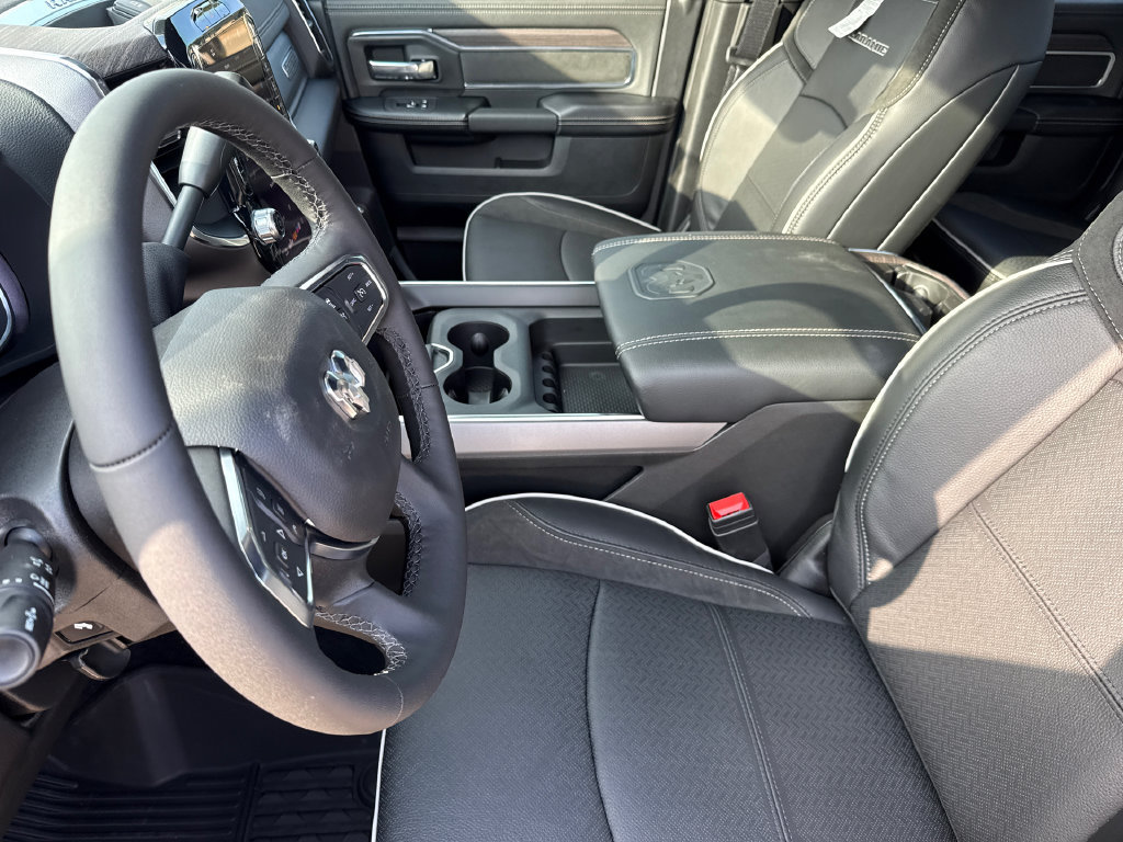 New 2027 RAM 3500 Laramie AWD/4WD image 19