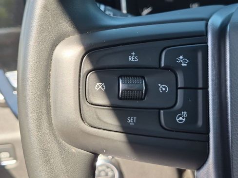 Used 2025 GMC Sierra 1500 SLT AWD/4WD image 18