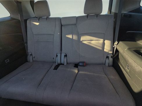 Used 2019 Honda Pilot LX image 15