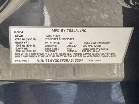 Used 2024 Tesla Model Y Performance AWD/4WD image 27