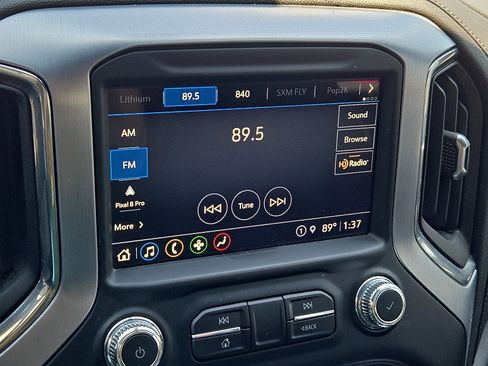 Used 2021 GMC Sierra 1500 Elevation w/ Preferred Package image 19