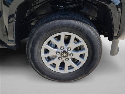 New 2026 Toyota Tacoma SR5 RWD image 9