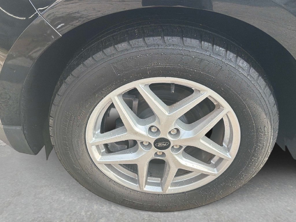 Used 2024 Ford Edge SEL w/ Convenience Package AWD/4WD image 12