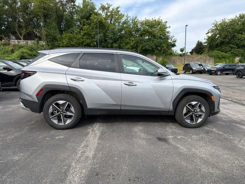 Used 2025 Hyundai Tucson SEL AWD/4WD image 9