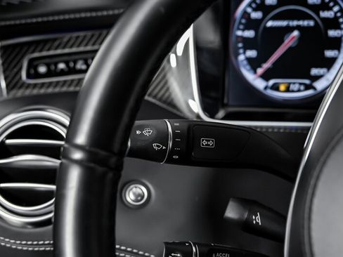 Used 2015 Mercedes-Benz S 63 AMG 4MATIC Coupe image 30