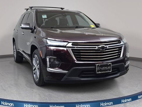Used 2023 Chevrolet Traverse High Country AWD/4WD image 4
