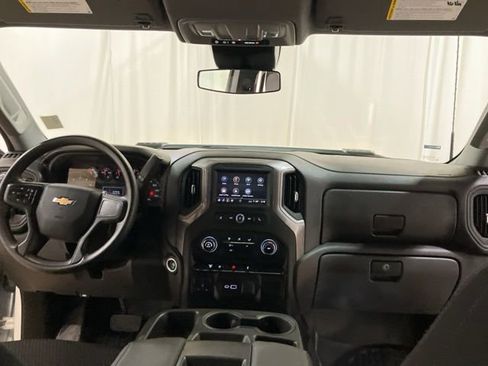 Used 2025 Chevrolet Silverado 3500 W/T image 26