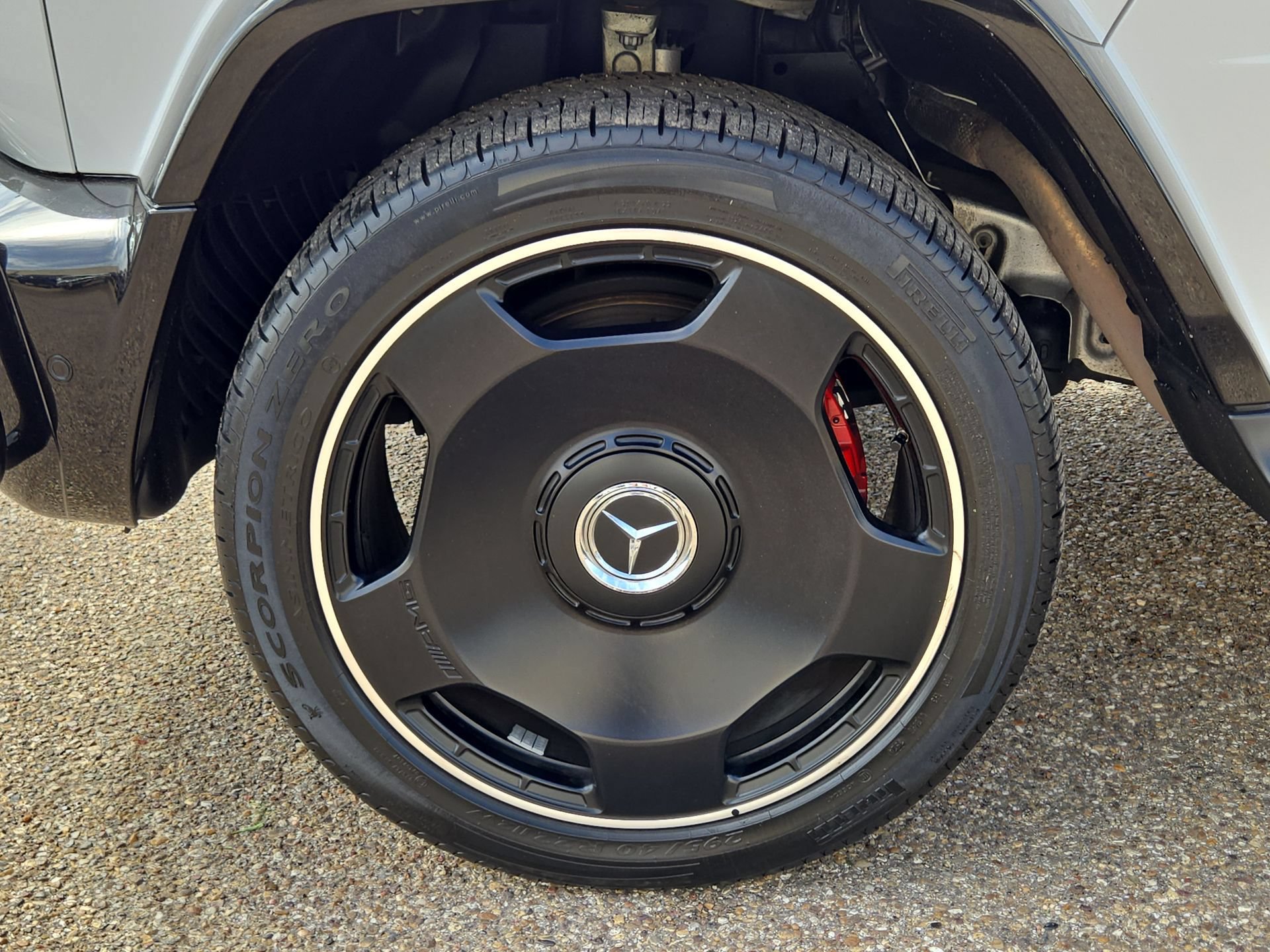 Certified 2024 Mercedes-Benz G 63 AMG 4MATIC image 11