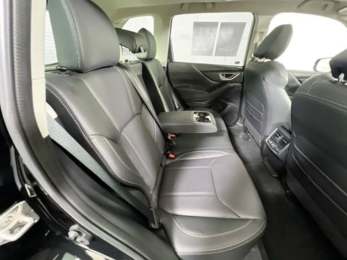 Used 2022 Subaru Forester Touring image 28