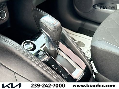 Used 2020 Nissan Kicks SV image 26