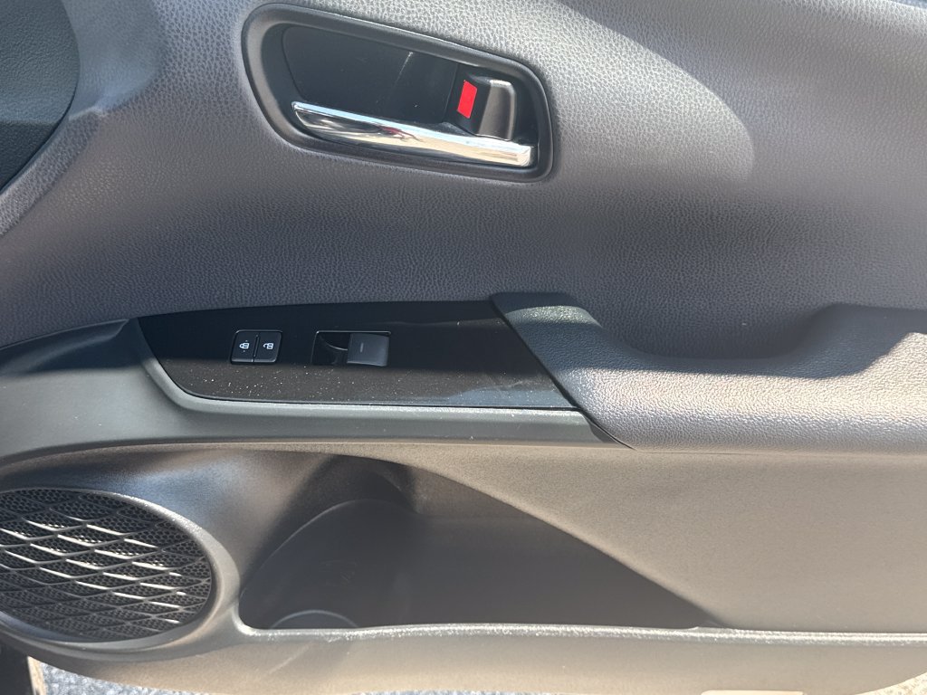 Used 2022 Toyota Prius Prime LE FWD image 14