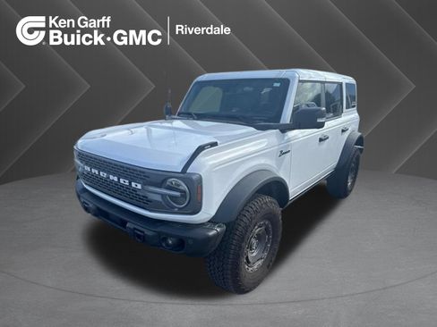Used 2025 Ford Bronco Badlands AWD/4WD image 1