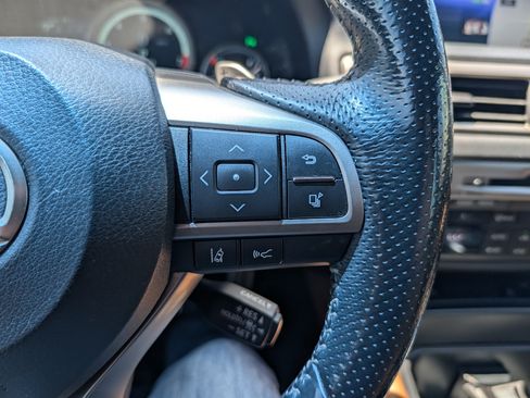 Used 2017 Lexus GS 350 F Sport RWD image 9