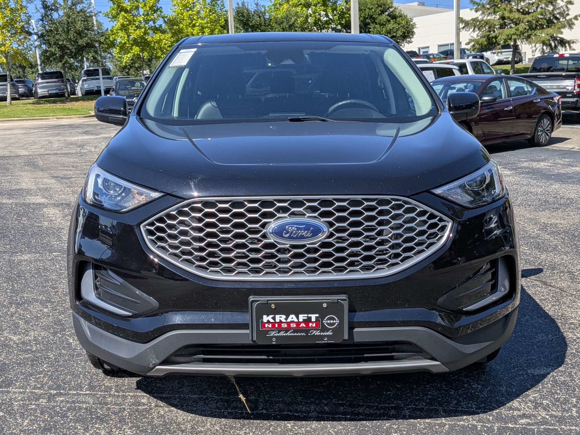 Used 2024 Ford Edge SEL AWD/4WD image 9