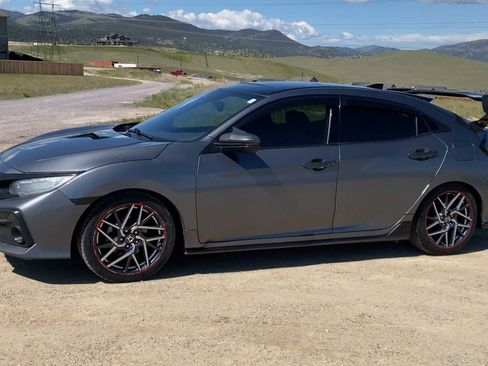 Used 2019 Honda Civic Sport Touring image 5
