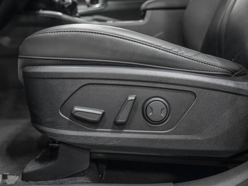 Used 2024 Kia Sorento S w/ Panoramic Sunroof Package AWD/4WD image 14
