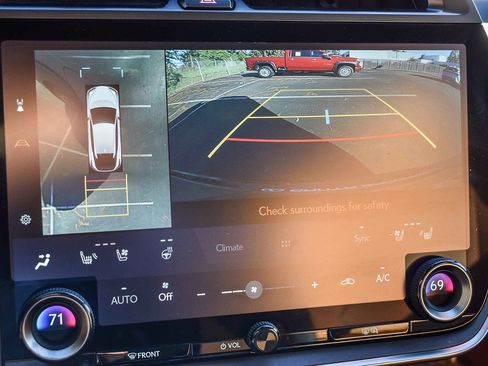 Used 2023 Lexus RZ 450e Premium w/ Technology Package image 20