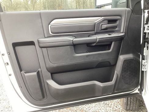 New 2026 RAM 5500 Tradesman w/ Chrome Appearance Group image 15