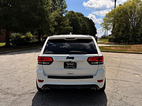 Used 2018 Jeep Grand Cherokee SRT w/ Trailer Tow Group IV AWD/4WD image 6