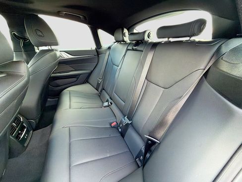 Used 2025 BMW M440i image 21