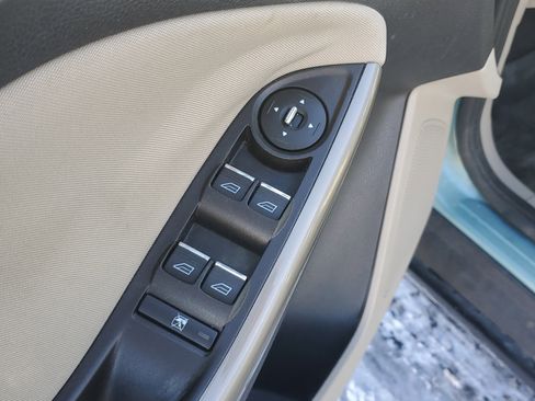 Used 2012 Ford Focus SEL image 15