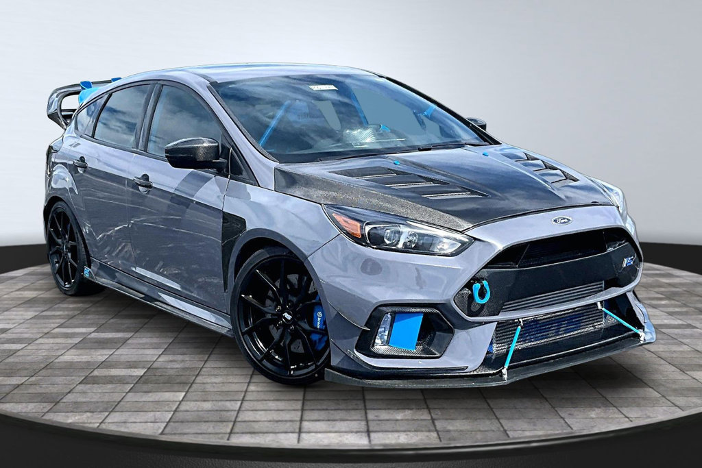 Used 2017 Ford Focus RS AWD/4WD image 13