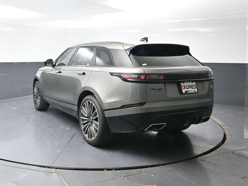 Used 2018 Land Rover Range Rover Velar R-Dynamic HSE AWD/4WD image 12