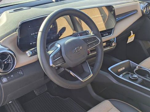 New 2026 Chevrolet Equinox ACTIV FWD image 3