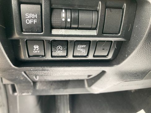 Used 2023 Subaru Crosstrek 2.5i Limited image 38