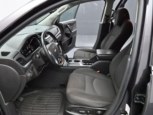 Used 2016 Chevrolet Traverse LT w/ Style and Technology Package AWD/4WD image 12