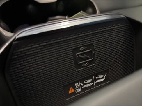 New 2026 GMC Terrain AT4 w/ Convenience Package III image 40