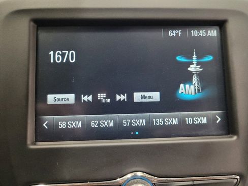 Used 2018 Chevrolet Equinox LT image 25