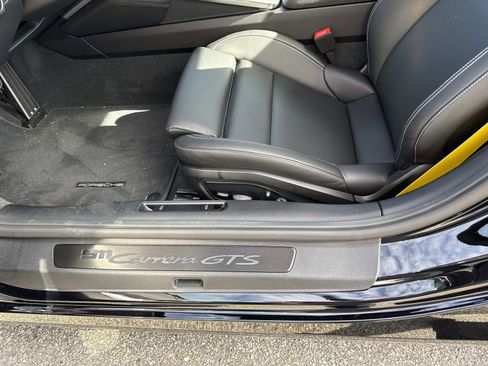 Certified 2026 Porsche 911 Carrera GTS image 15
