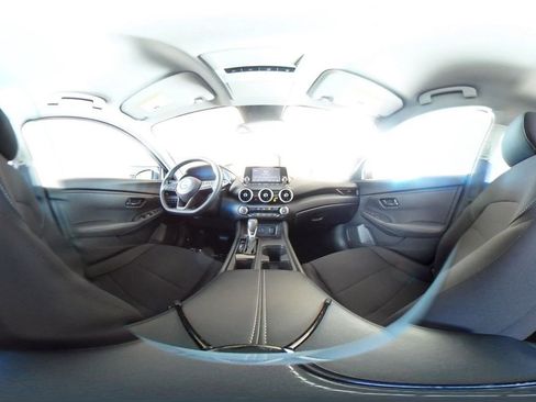 Used 2025 Nissan Sentra S image 40
