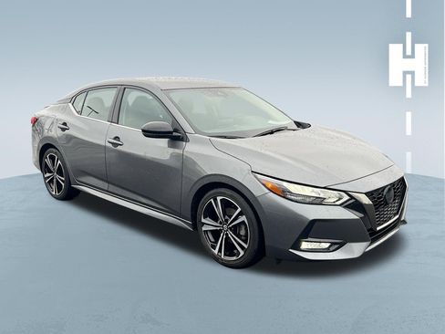 Used 2022 Nissan Sentra SR w/ Trunk Package image 1