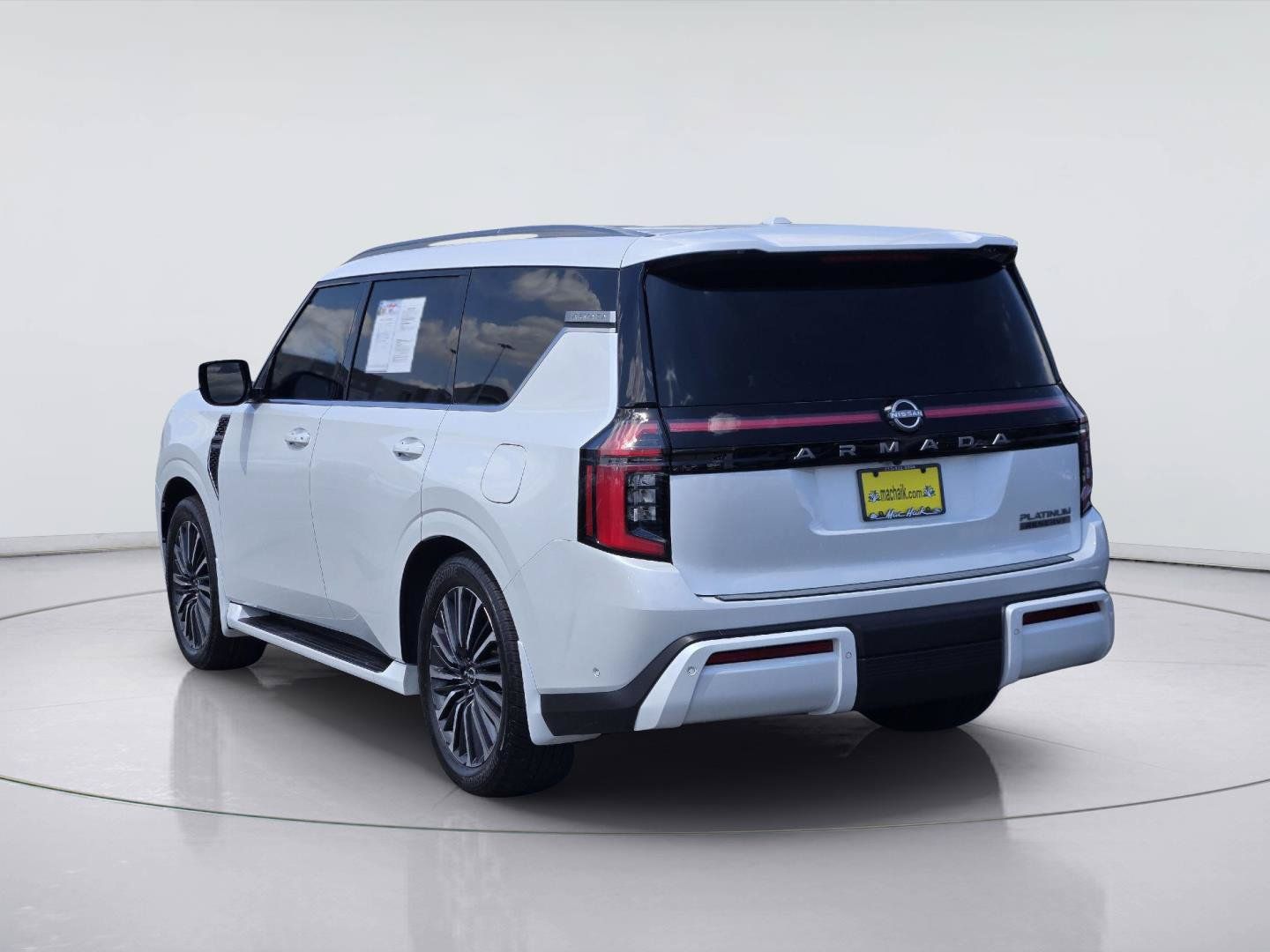 Used 2026 Nissan Armada Platinum Reserve AWD/4WD image 6