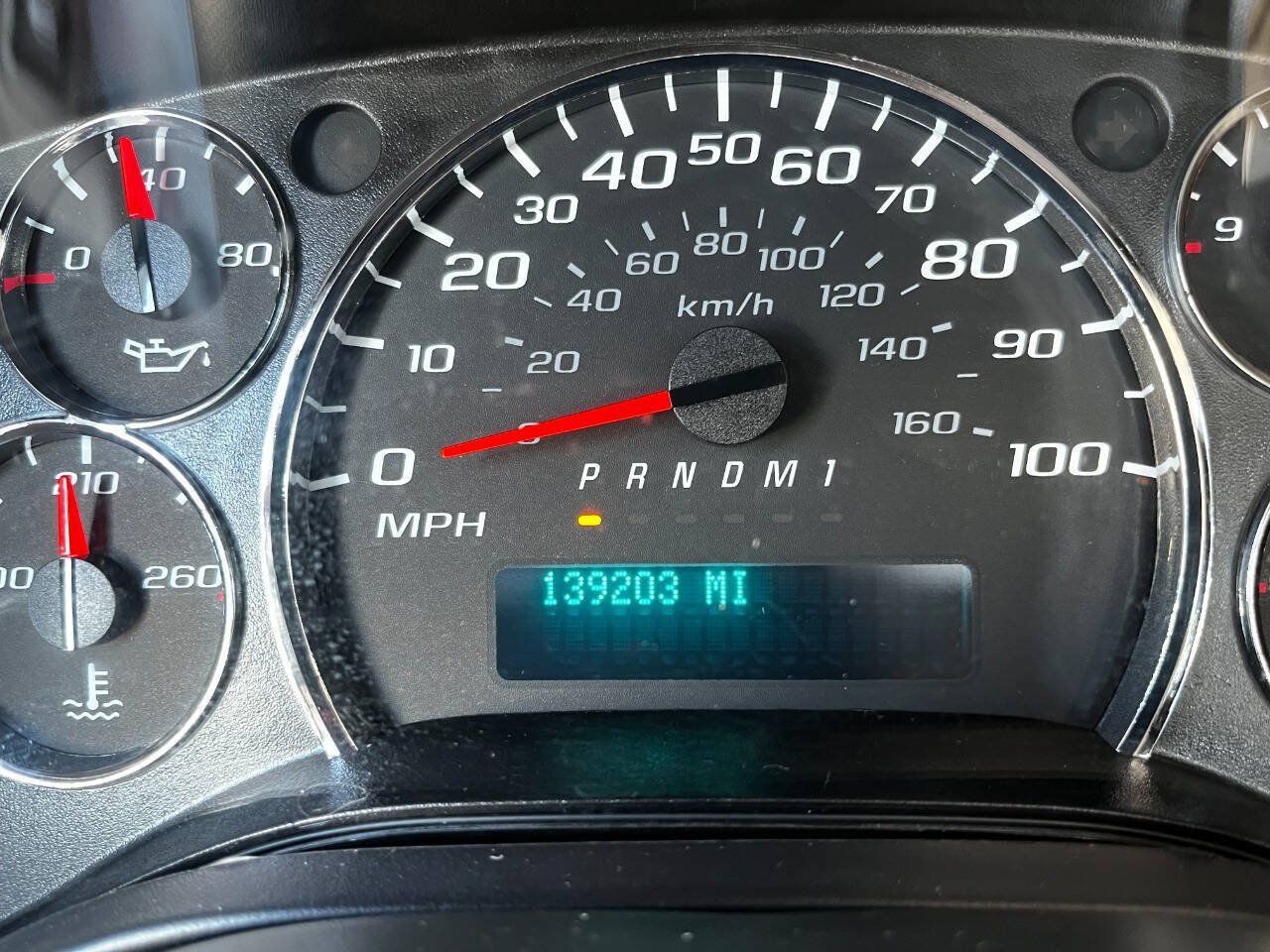 Used 2017 Chevrolet Express 2500 RWD image 11