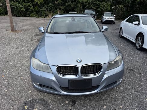 Used 2011 BMW 328i xDrive Sedan w/ Premium Pkg 2 AWD/4WD image 2