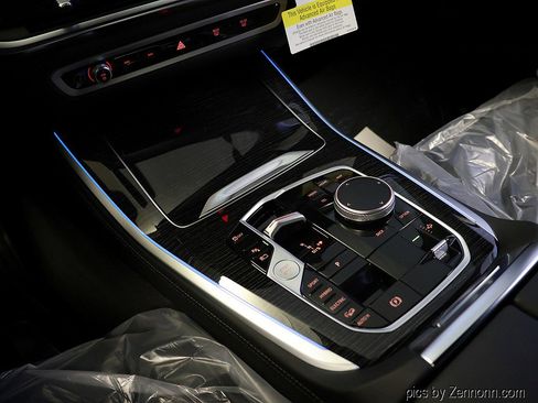 New 2026 BMW X5 xDrive50e w/ M Sport Package image 25