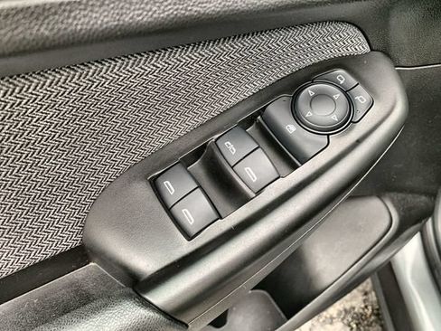 Certified 2023 Chevrolet TrailBlazer LT w/ Convenience Package AWD/4WD image 21