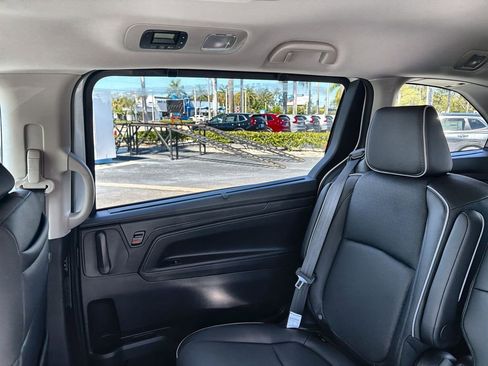 New 2026 Honda Odyssey Elite image 13