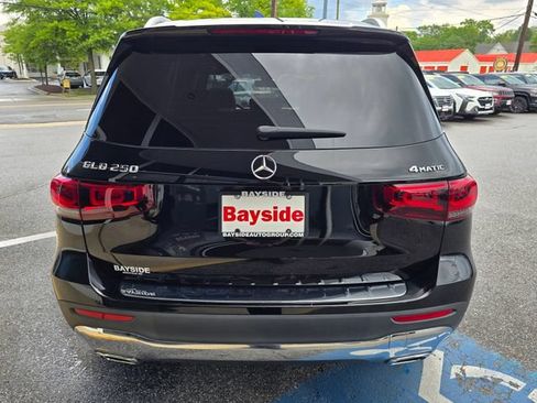 Used 2023 Mercedes-Benz GLB 250 4MATIC image 34