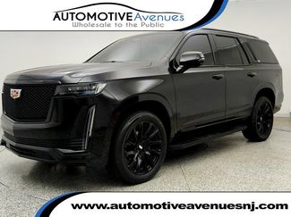 Used 2021 Cadillac Escalade Sport w/ LPO, Illumination Package AWD/4WD video 1