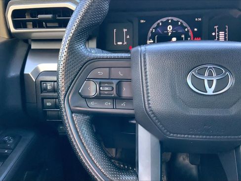 Used 2025 Toyota Tacoma SR5 image 23