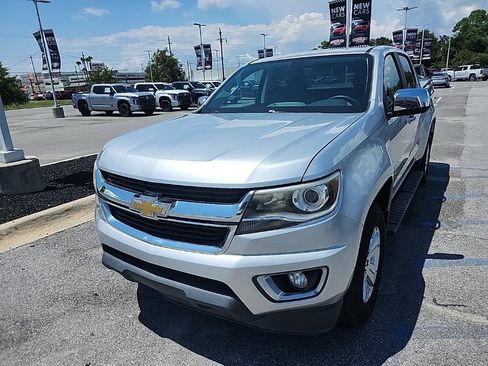 Used 2015 Chevrolet Colorado LT w/ Luxury Package RWD image 26