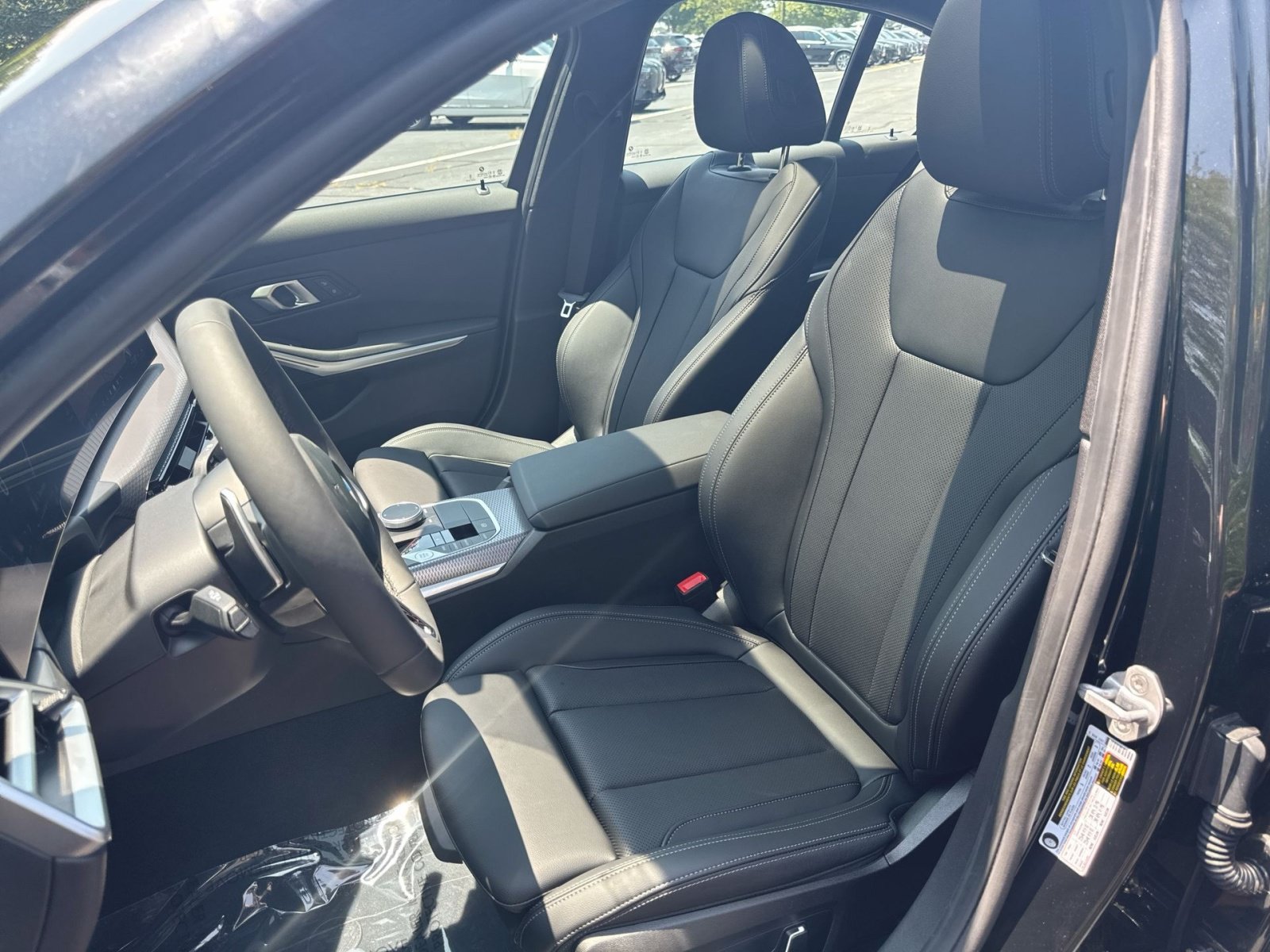 New 2026 BMW 330i Sedan w/ M Sport Package RWD image 10