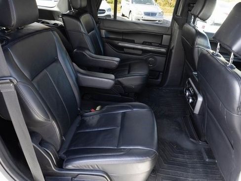 Used 2020 Ford Expedition XLT w/ Equipment Group 202A image 18