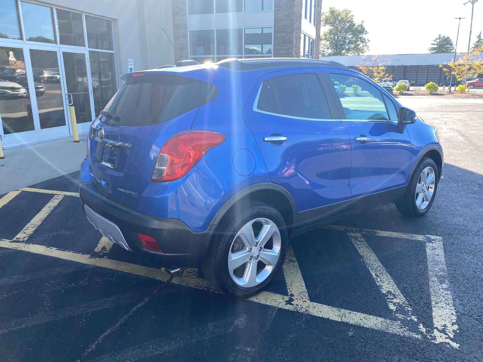 Used 2015 Buick Encore Convenience AWD/4WD image 4