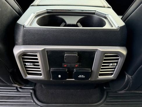 Used 2019 Ford F450 Platinum image 36