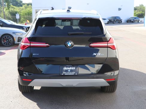 Certified 2025 BMW X3 xDrive30i w/ Convenience Package image 12